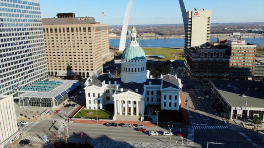 St. Louis, Missouri Drone Footage  0122